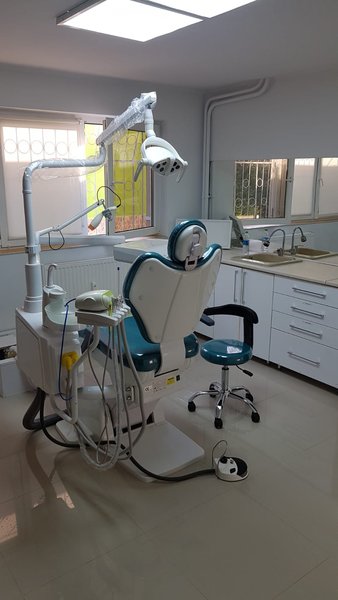 M Dental Design - Clinica stomatologica